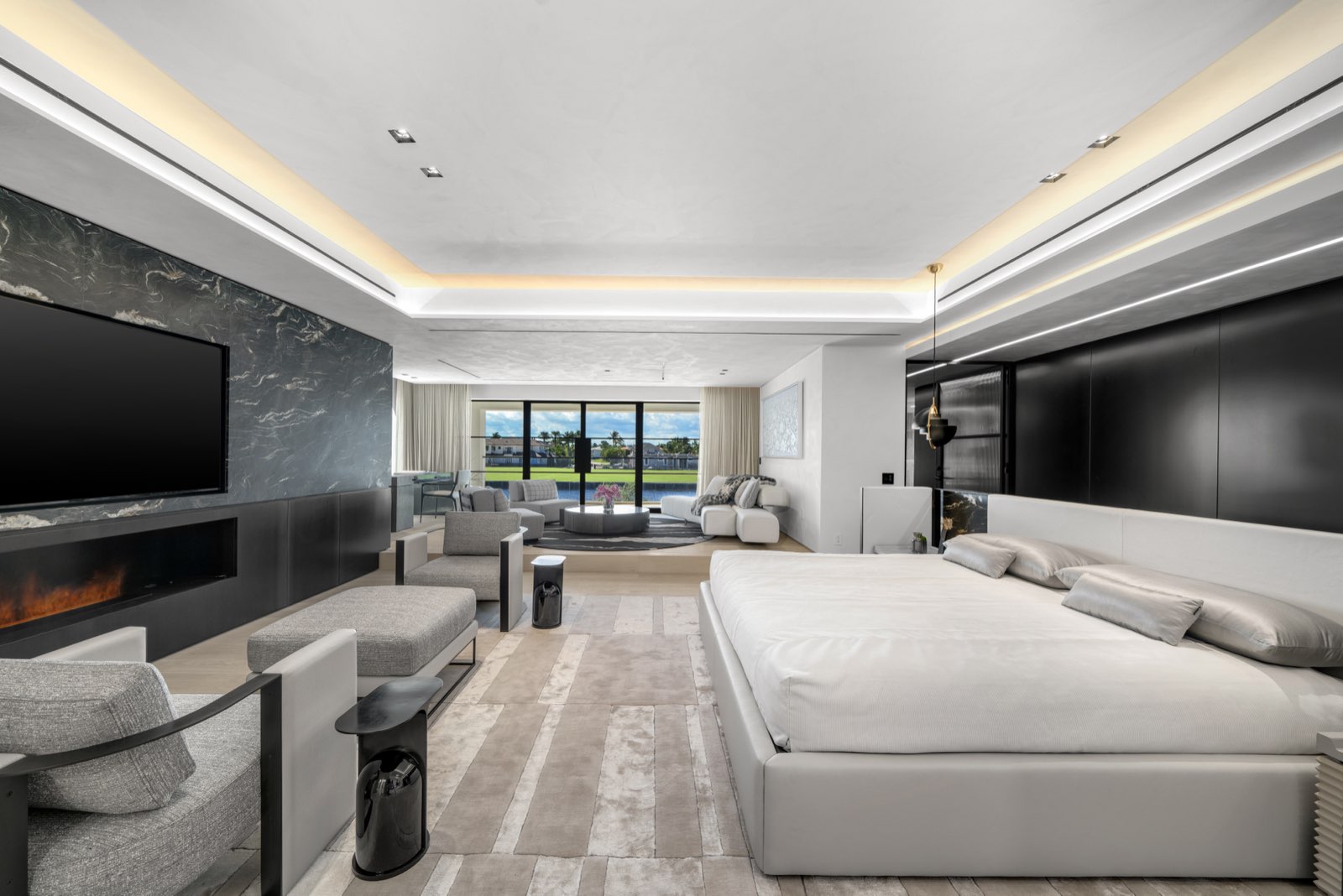 Boca Raton Spanish River — Master bed